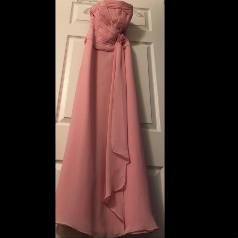 💗 Pink Strapless Gown - Bridesmaid/Prom Dress - Beautiful with Chiffon Overlay